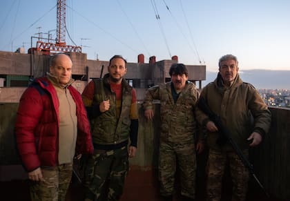 "Creo que la próxima temporada va a ser explosiva. Me hace mucha ilusión y estoy muy entusiasmado por saber qué le va a pasar a Omar", dice Ariel Staltari sobre la segunda temporada de El Eternauta, la cual ya fue confirmada