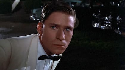 Crispin Glover en su papel en Volver al futuro
