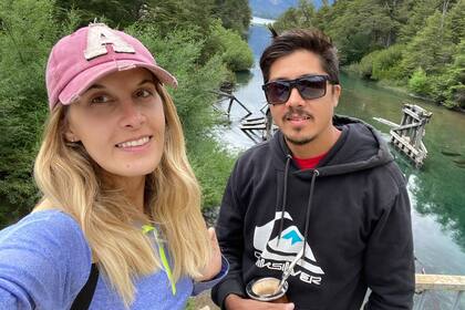 Cristal Fellay y Facundo Cabrera, los argentinos varados en Perú