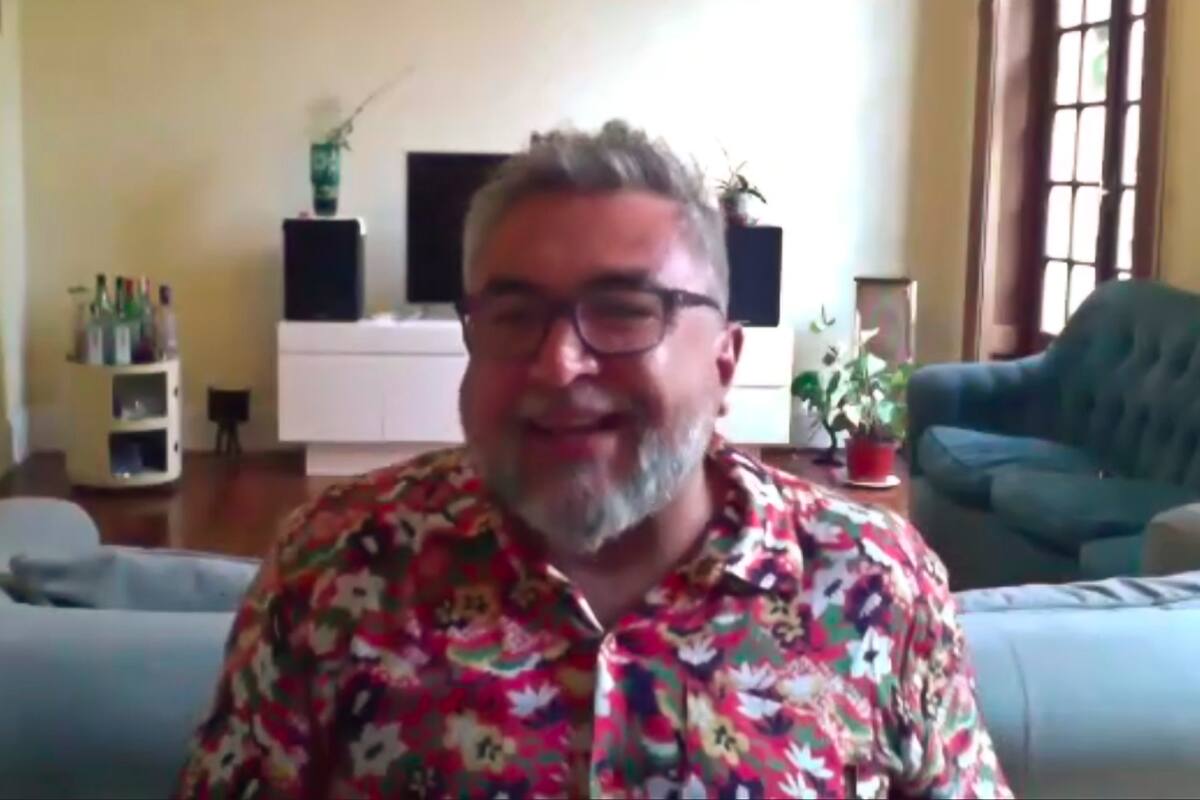 Cristian Alarcón poco después de conocer el fallo del jurado habló sobre el proceso de escritura de la novela