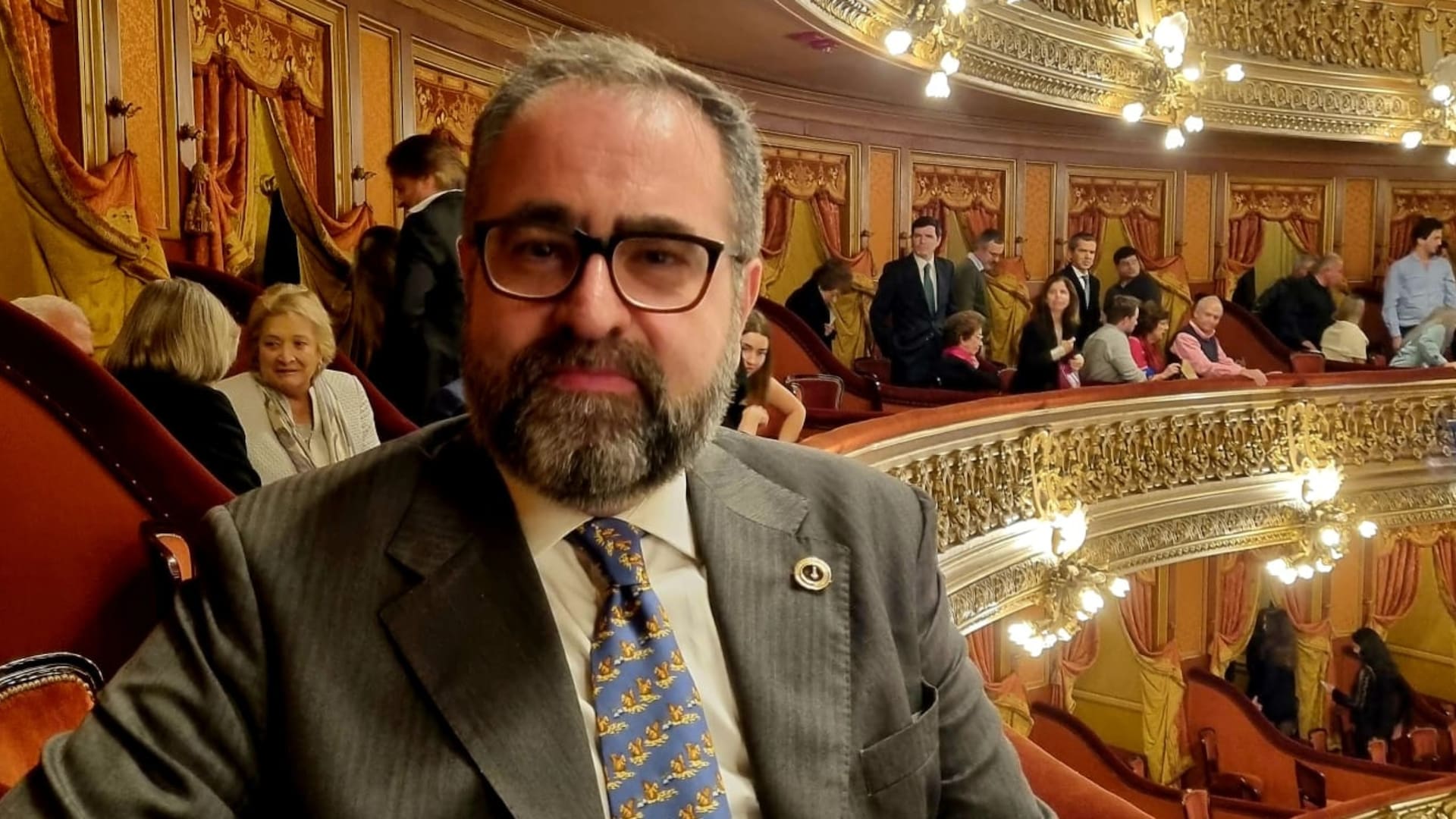 Cristian dice que no entendía qué le estaba pasando. Estaba consciente y podía hablar, pero ya no podía mover ninguna de sus extremidades.