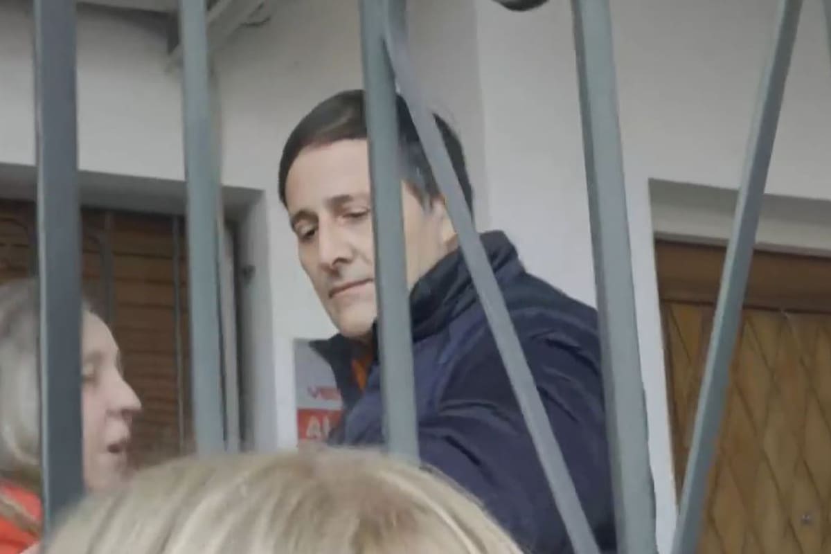 Cristian Graf se presentó ante el fiscal Martín López Perrando para ponerse a disposición de la Justicia