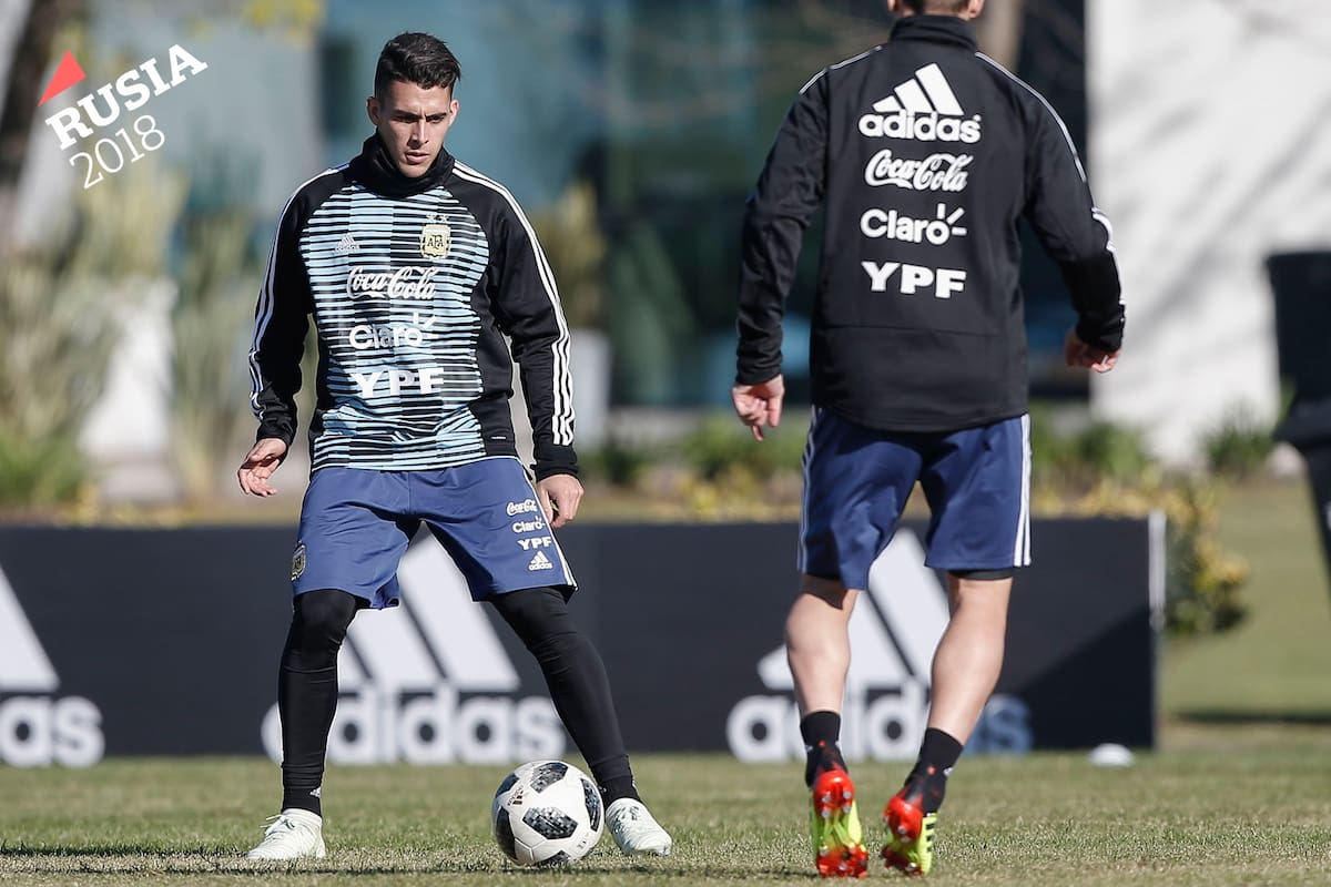 Cristian Pavón puede ser un buen socio para varios en la selección de Sampaoli