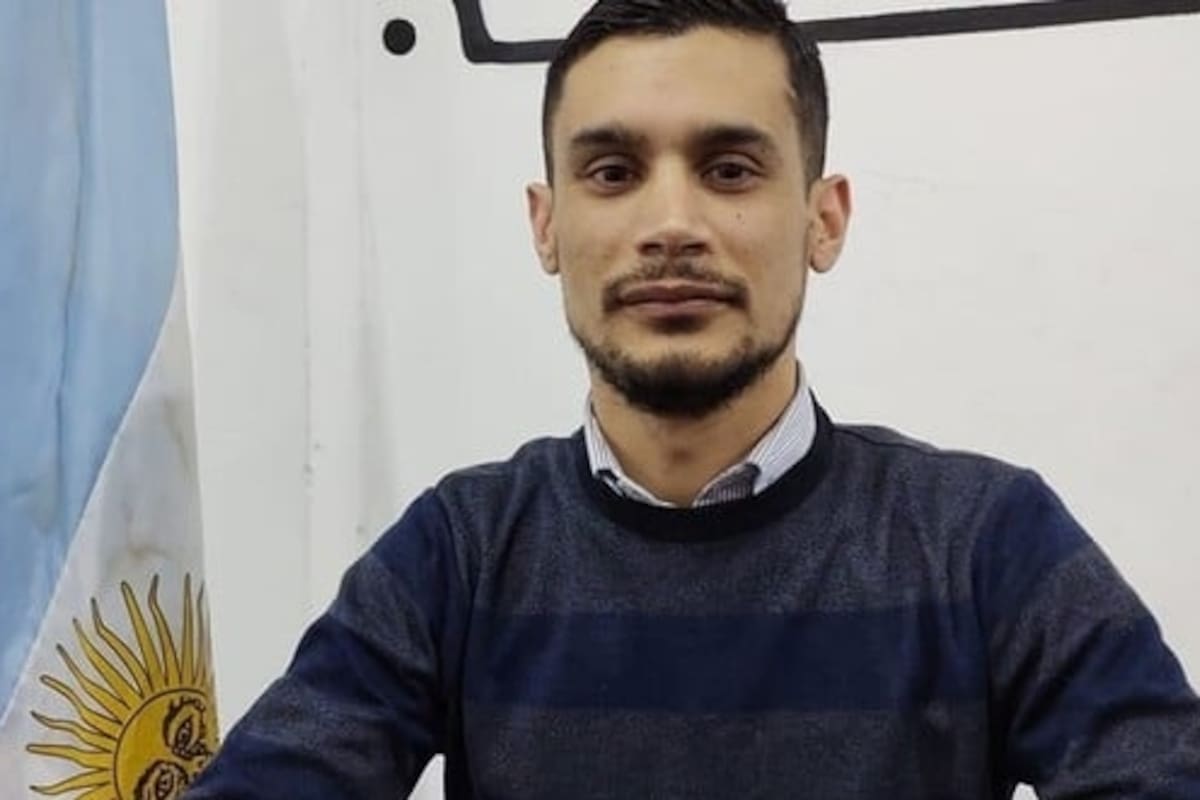 Cristian Quillotay, un profesor que es ejemplo de creatividad y esfuerzo