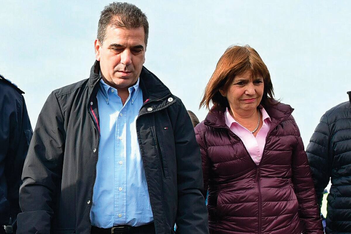 Cristian Ritondo y Patricia Bullrich, ministros de Seguridad de Provincia y Nación. “El uso del arma, que debería ser excepcional, se convierte en la norma”, dice un dirigente de la Comisión Provincial por la Memoria.