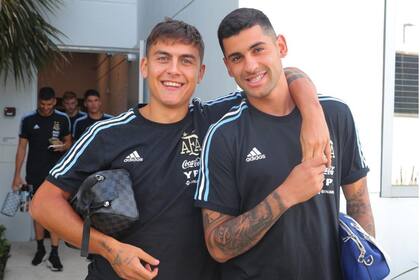 Cristian Romero se refirió a la lesión de Paulo Dybala en la Roma