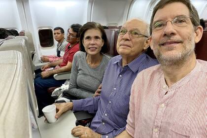 Cristiana Chamorro, Pedro Joaquín Chamorro y Juan Lorenzo Holman, rumbo a Estados Unidos