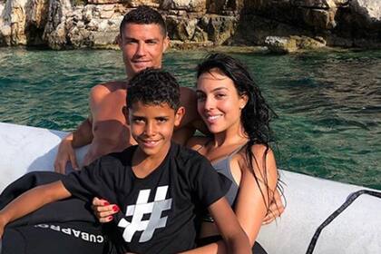 Cristiano cambió el destino de vacaciones: de Ibiza a Grecia