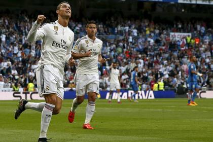 Cristiano festejó por triplicado en el adiós de la Liga