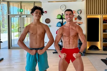 Cristiano Jr. y su padre, Cristiano Ronaldo, sueñan con jugar juntos en primera alguna vez