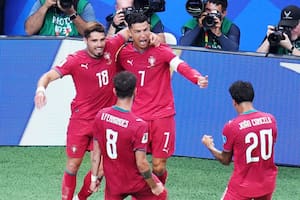Con doblete de Cristiano Ronaldo, Portugal golea a Uzbekistán, al que le anularon un gol y sufrió otro en contra