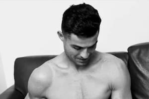 Cristiano Ronaldo, en rol paternal y feliz, más allá de la mala realidad deportiva