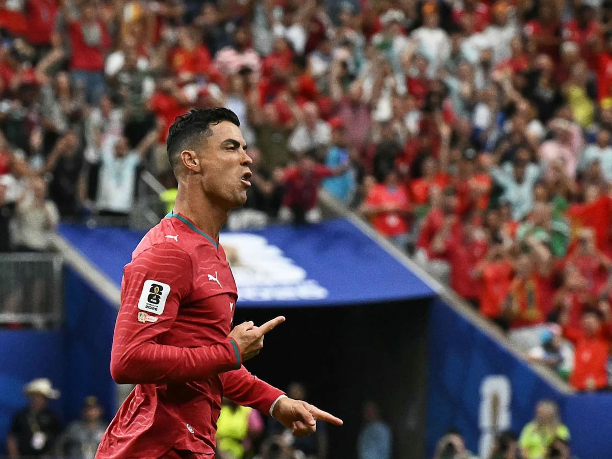 La sorprendente reacción de Cristiano Ronaldo cuando le preguntaron por Messi, después de Portugal-Uzbekistán - LA NACION