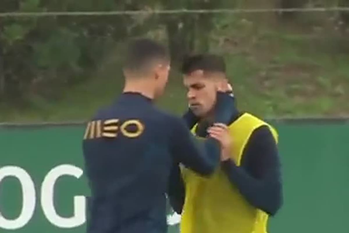 Cristiano Ronaldo y Joao Cancelo, en el entrenamiento de Portugal