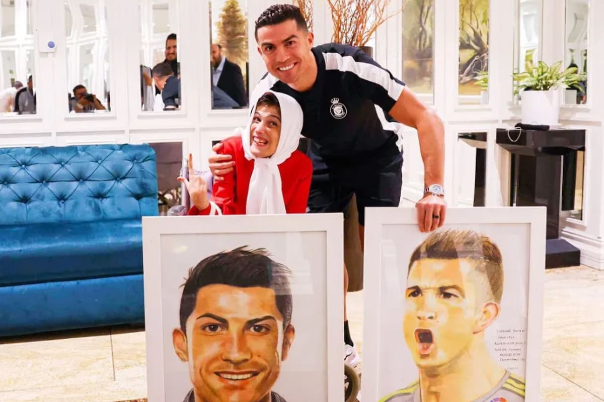 Cristiano y su emotivo encuentro con la artista plástica Fatemeh Hammami Nasrabadi, en 2023