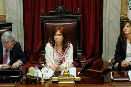 Cristina Kirchner, en su primera sesión como presidenta del Senado