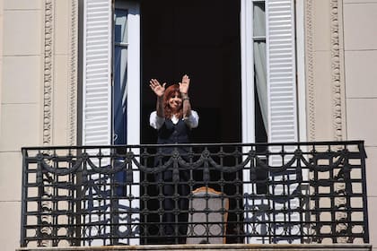 Cristina, al volver a su casa luego de la declaración.