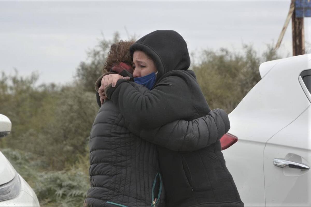 Cristina Castro, madre de Facundo, en el lugar donde fueron encontrados los restos que podrían ser de su hijo