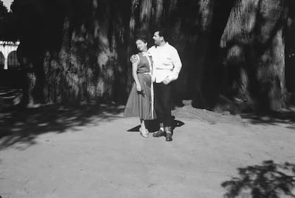 Cristina con su hijo, Antonio