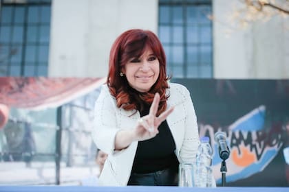Cristina Fernández de Kirchner en el "Encuentro Nacional de Jóvenes de La Cámpora" en la ex Esma