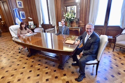 Cristina Kirchner, cuando era vicepresidenta, y Marc Stanley
