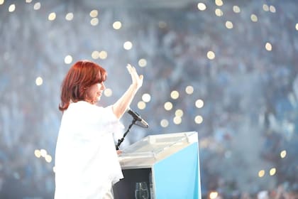 Cristina Kirchner durante el acto que protagonizó en el Estadio Único de La Plata