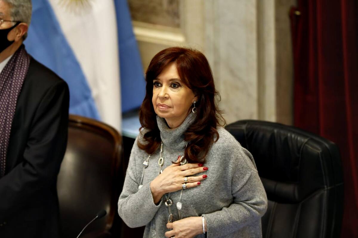 Cristina Kirchner durante la sesión del Senado del 11 de junio de 2020