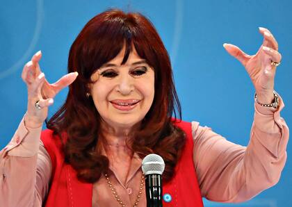 Cristina Kirchner, en el acto de asunción como presidenta del PJ