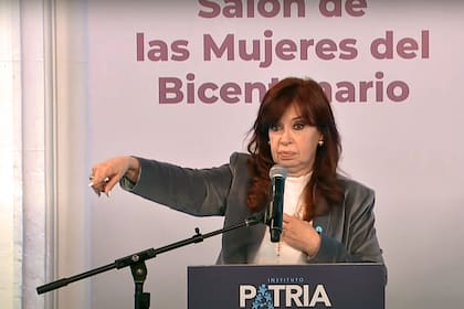 Cristina Kirchner en el acto que realizó en el Instituto Patria