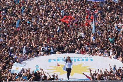 Cristina Kirchner, en 2017, cuando lanzó Unidad Ciudadana, el sello político propio que la devolvió al Senado de la Nación durante el macrismo