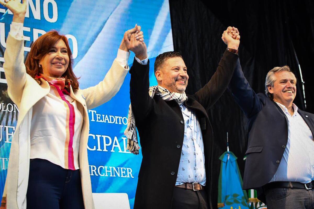 Cristina Kirchner, Gustavo Menendez y Alberto Fernández