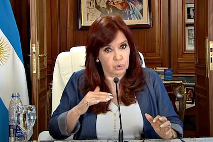 Cristina Kirchner habla desde el Senado