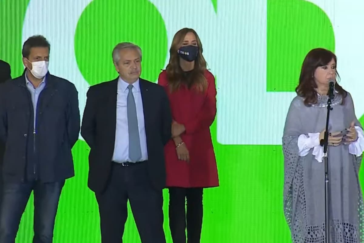 Cristina Kirchner habla: la escuchan Sergio Massa, Alberto Fernández y Victoria Tolosa Paz