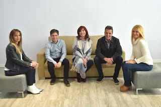 Cristina se reencontró con Massa y comparó a Macri con un "desastre natural"