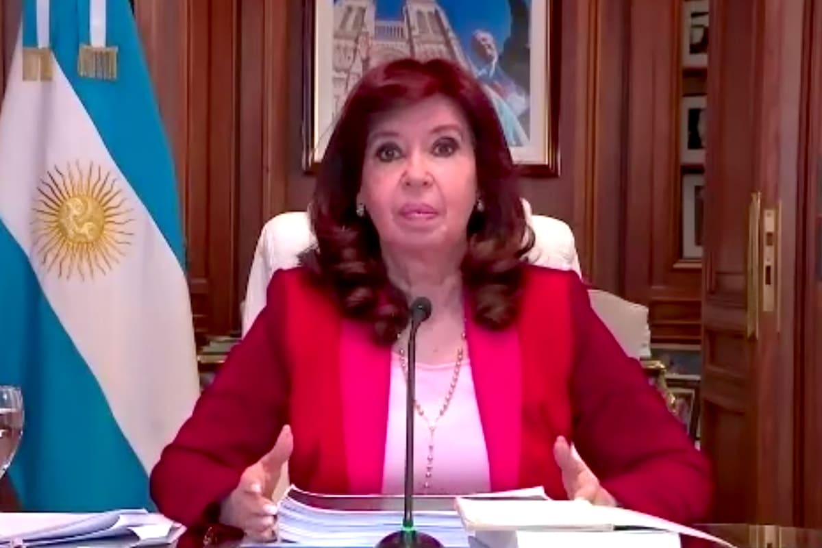 Cristina Kirchner, la vicepresidenta ejerce su propia defensa en la Causa Vialidad
