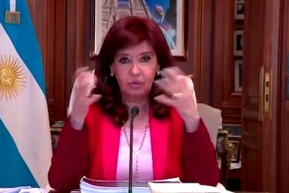 Cristina Kirchner, la vicepresidenta ejerce su propia defensa en la Causa Vialidad