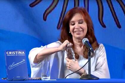 Cristina Kirchner durante la presentación de su libro en Misiones