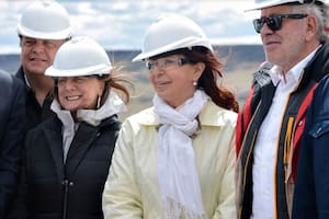 Cristina Kirchner recorrió las obras de una represa junto a uno de los principales implicados en la causa de los Cuadernos