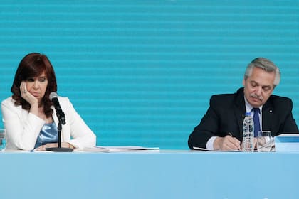 Cristina Kirchner y Alberto Fernández compartieron un acto después de 95 días