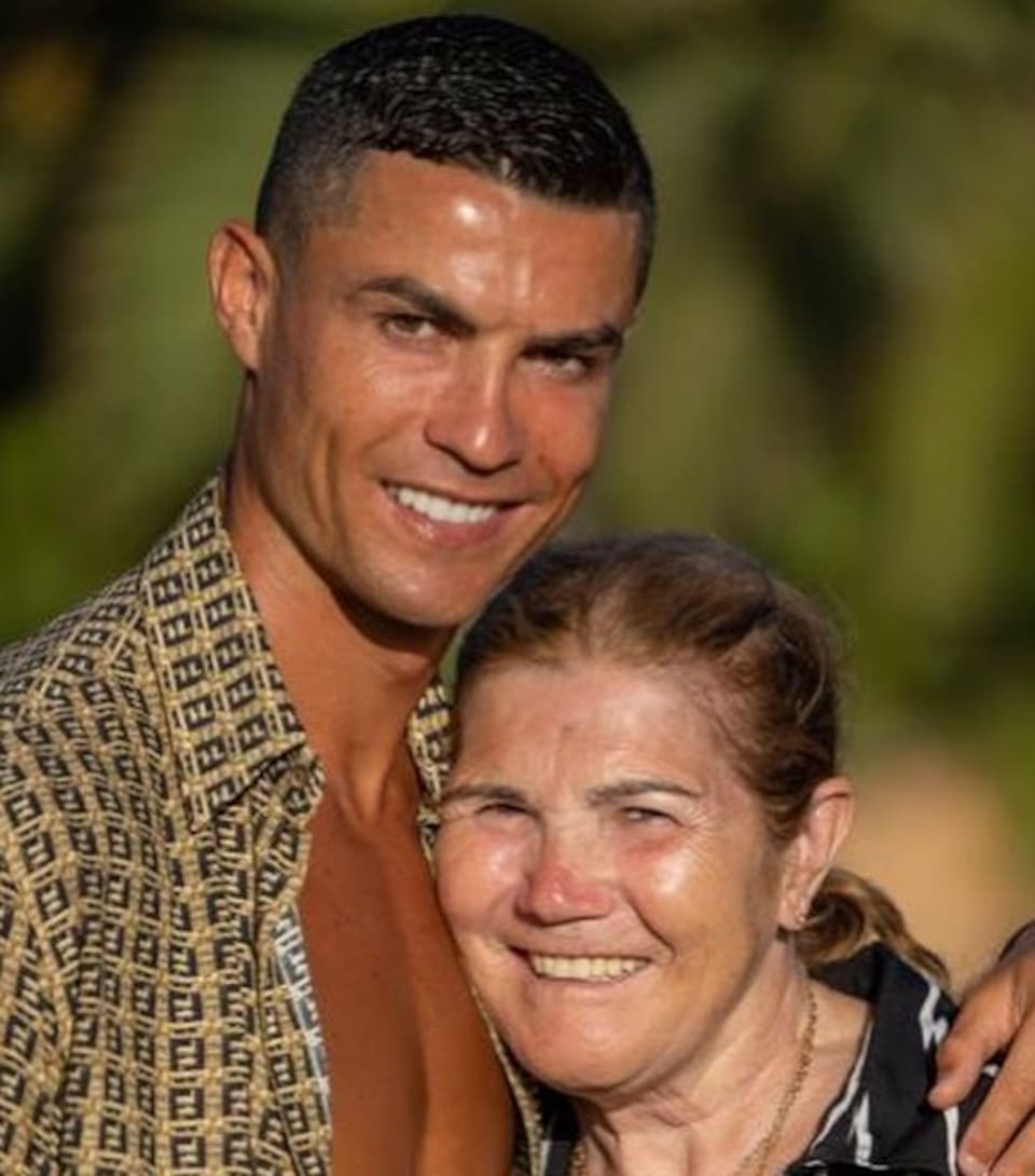 Cristino Ronaldo y su madre, María Dolores dos Santos Aveiro
