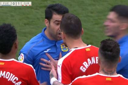 Cristóbal Márquez protagonizó una de las expulsiones más insólitas del VAR