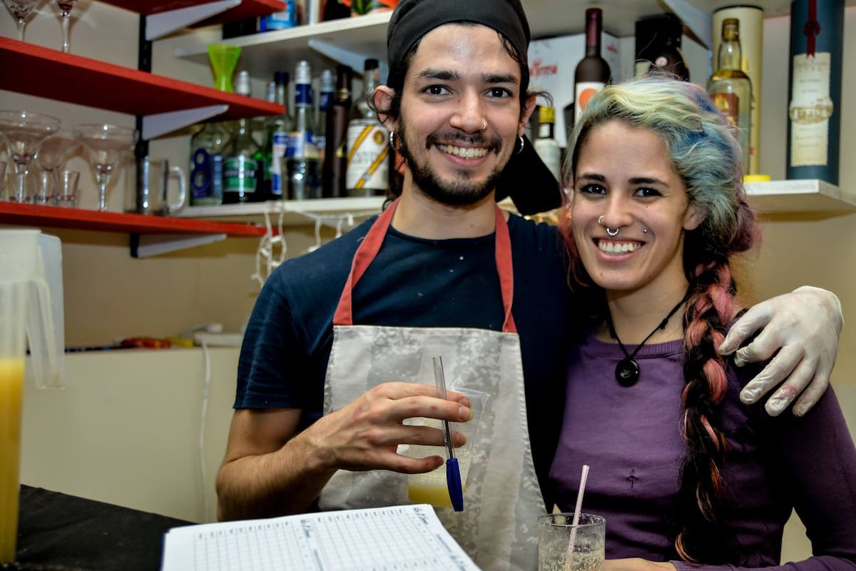 Cristóbal Mendoza e Ivamary Lozada, los dueños de "Cumaco", en Godoy Cruz con Gorriti