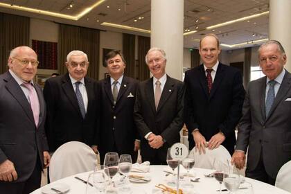 Crivelli, Gabbi, Pelegrina, Di Fiori, Bolzico y Funes de Rioja en el almuerzo