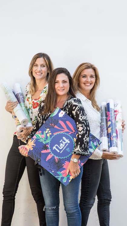 Crolina, Florencia y Eri, creadoras de Enamorada del Muro.