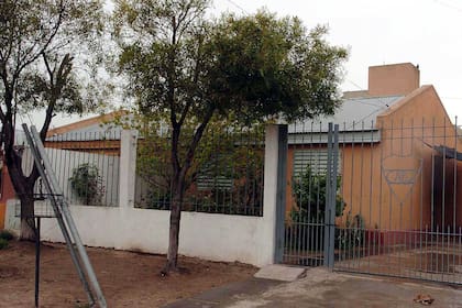 Frente de la casa de Rafael "Juniors", ubicada en la calle San Juan 614 del barrio Fonavi, en Carmen de Patagones