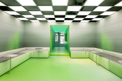 Crosby Studios y Zero10 lanzan una ventana emergente de moda con ropa virtual