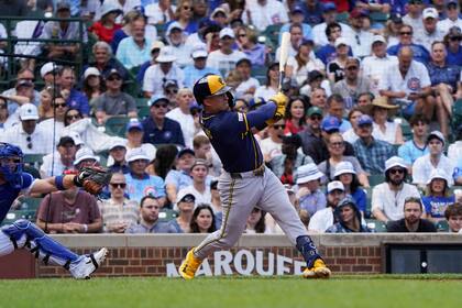 Crow-Armstrong conecta su 20º jonrón pero los Cerveceros superan 8-7 a los Cachorros