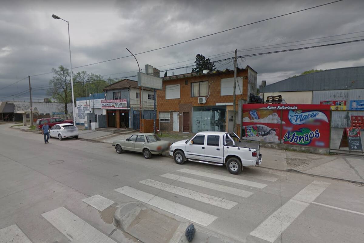 Cruce donde fue atropellada y asesinada Verónica González, en avenida Constitución 1900, Luján