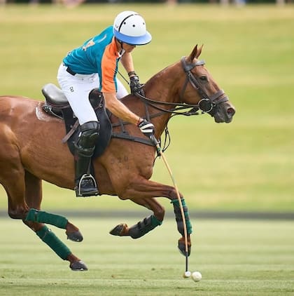 Cruz Heguy fue el MVP de la final, el jugador que manejó los tiempos de Gastón Polo