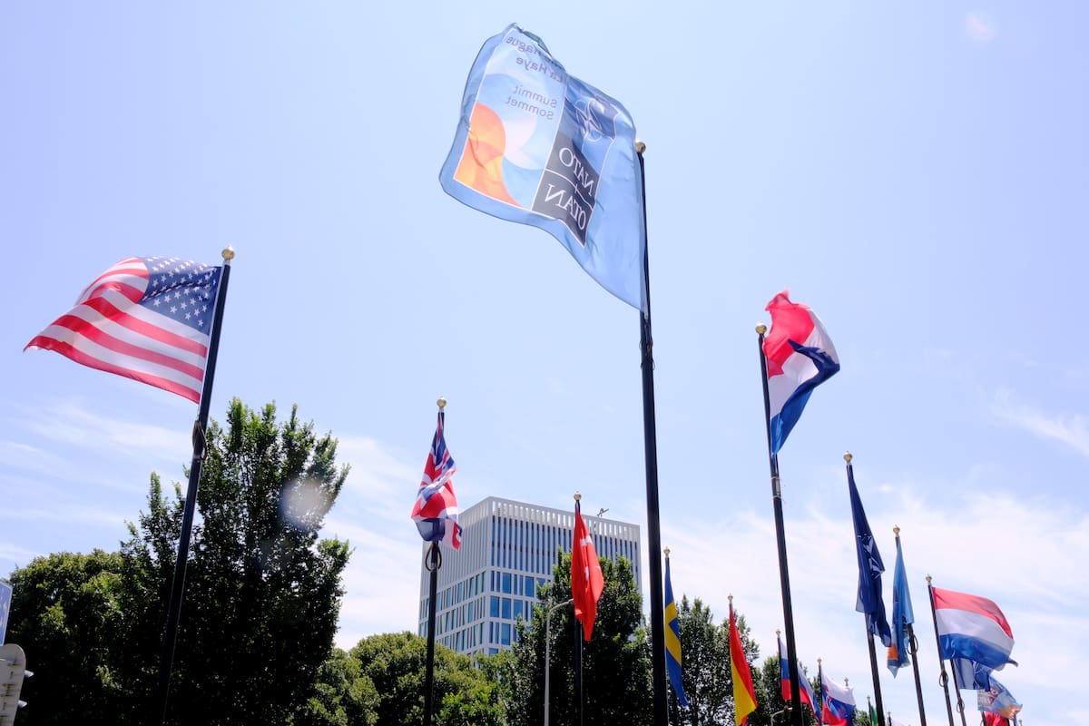 Cuál de todas las banderas del mundo es la preferida de la IA